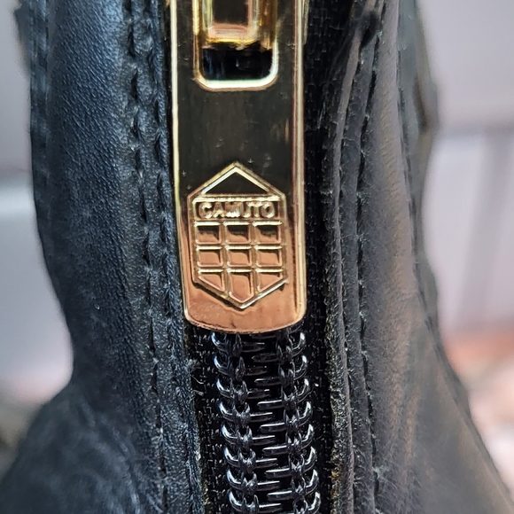 Vince Camuto peep toe heels - Picture 5 of 7